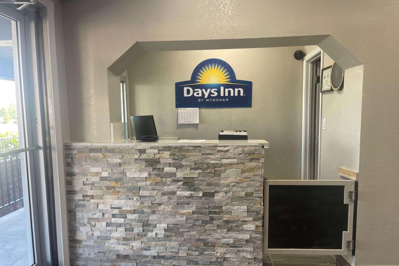 Days Inn By Wyndham Salisbury, Nc Eksteriør billede