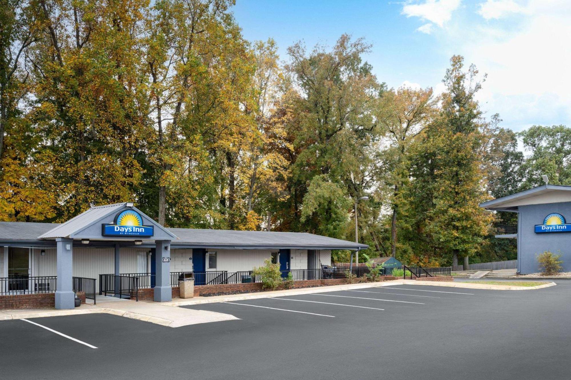 Days Inn By Wyndham Salisbury, Nc Eksteriør billede